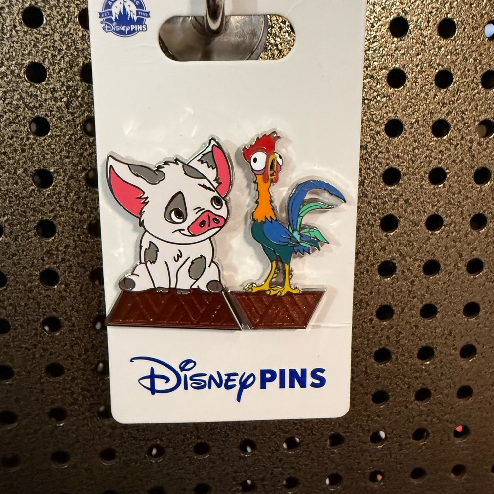 Disney 2024 Moana Pua And Hei Hei Pin Set